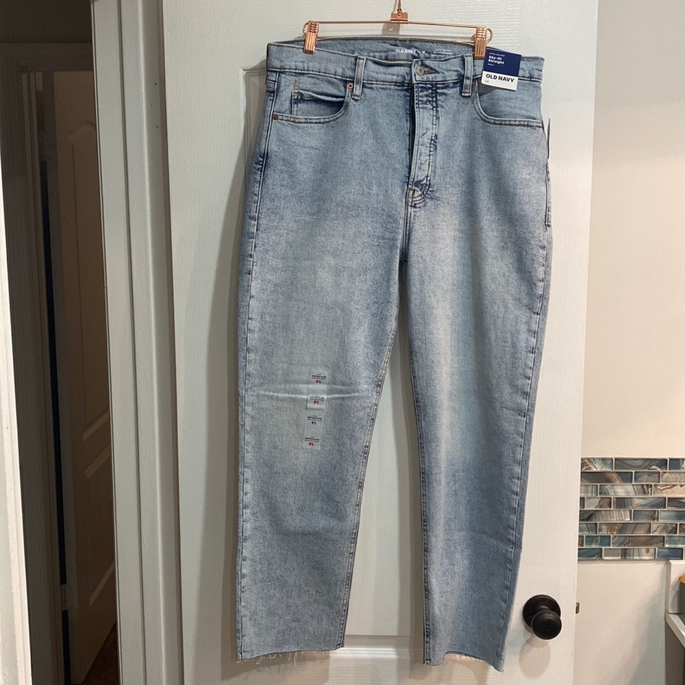Sky-Hi Straight Ankle Jeans